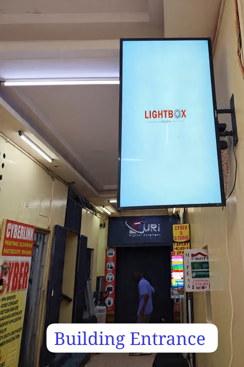 Digital outdoor advertising screen